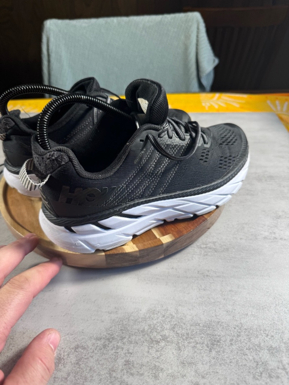 Hoka One One Clifton 8 Womens Size  7  Black White Trail Running Shoes - Picture 6 of 8
